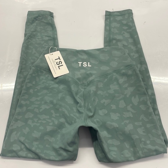 TSL Collection Pants - TSL cheetah print leggings brand new teal small